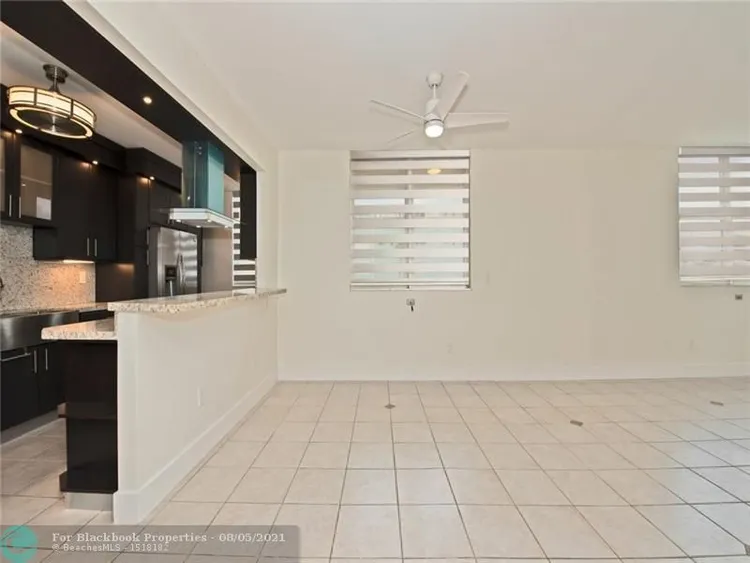 Oxford Towers #106 image #16