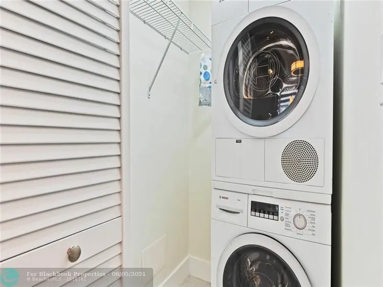 Oxford Towers #106 image #26