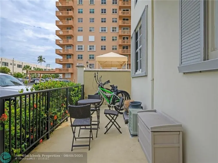 Oxford Towers #106 image #31