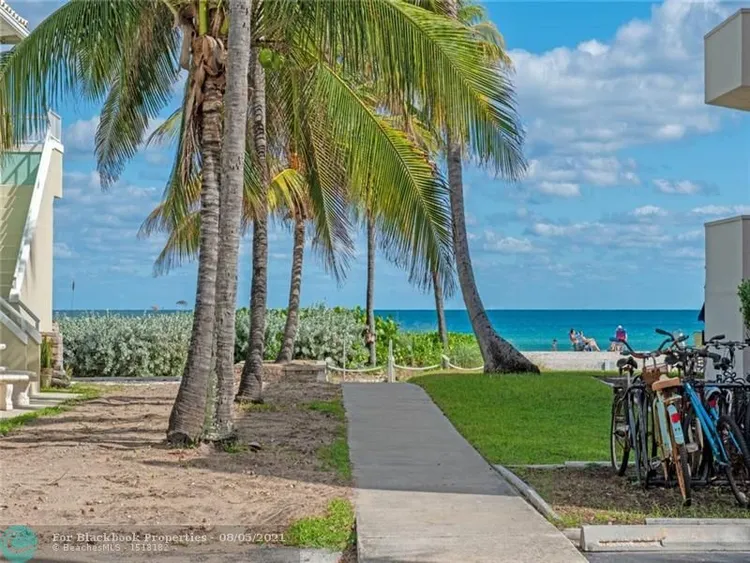 Oxford Towers #106 image #39