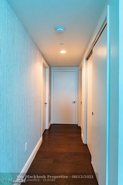 Trump Hollywood #2901 image #15