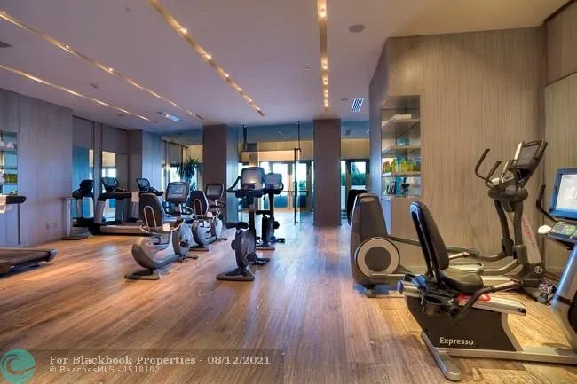 Trump Hollywood #2901 image #41