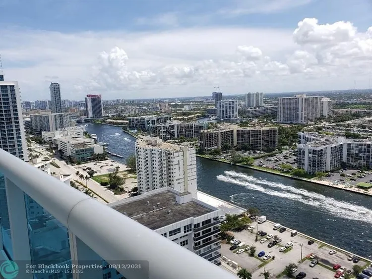 Trump Hollywood #2901 image #49