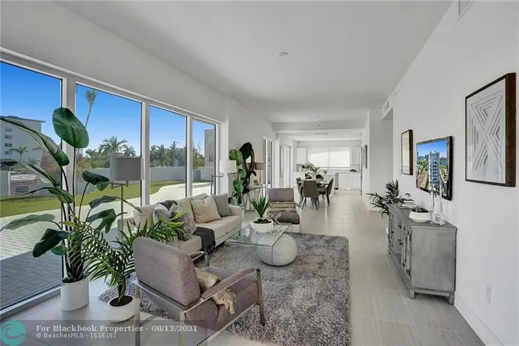 The Wave on Bayshore #201 image #20