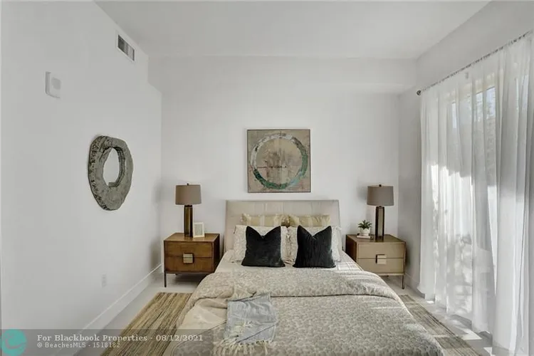 The Wave on Bayshore #201 image #29