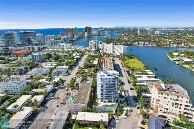 The Wave on Bayshore #201 image #8