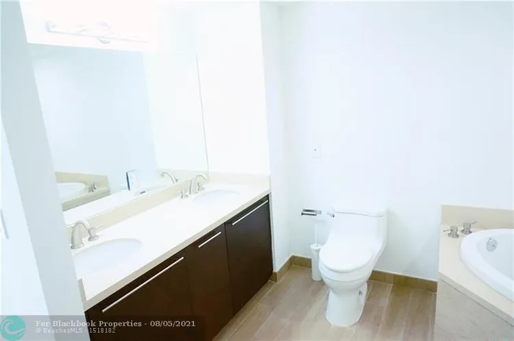 Eloquence on the Bay #105 image #12