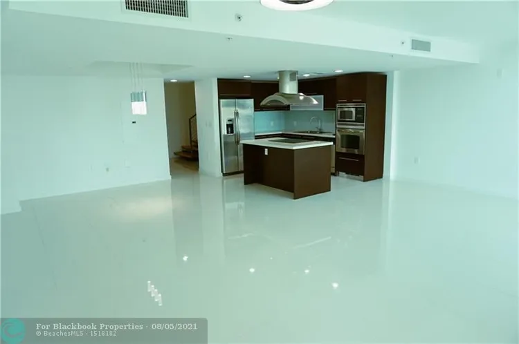 Eloquence on the Bay #105 image #6