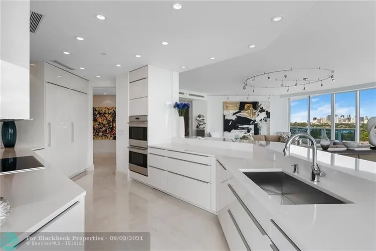 La Rive #PH2 image #10