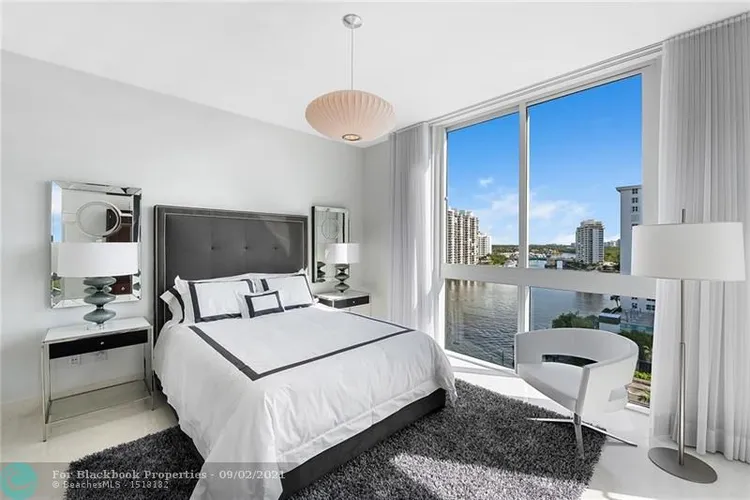 La Rive #PH2 image #32