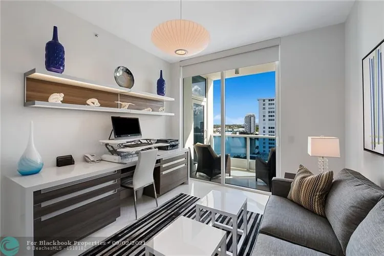 La Rive #PH2 image #38