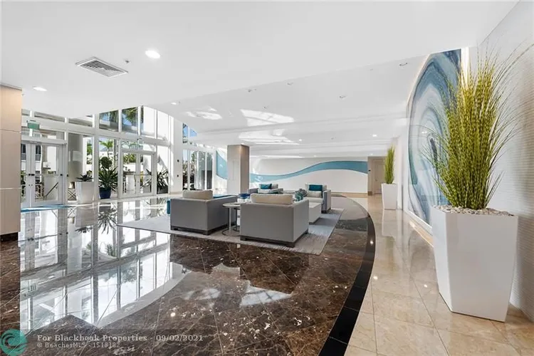 La Rive #PH2 image #45