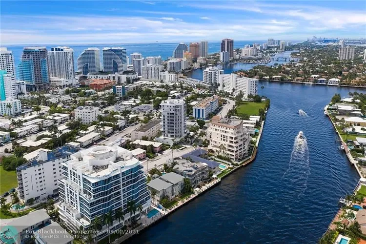 La Rive #PH2 image #57