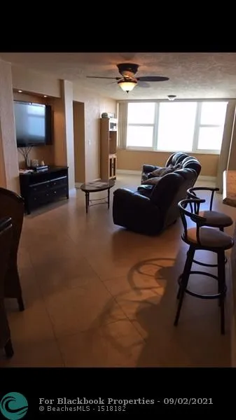 Ocean Manor #500 image #16