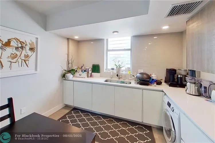 The Club at Bay Harbor #504 image #10