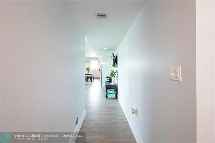 The Club at Bay Harbor #504 image #17