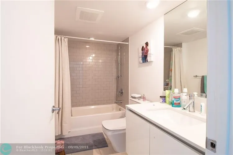 The Club at Bay Harbor #504 image #21