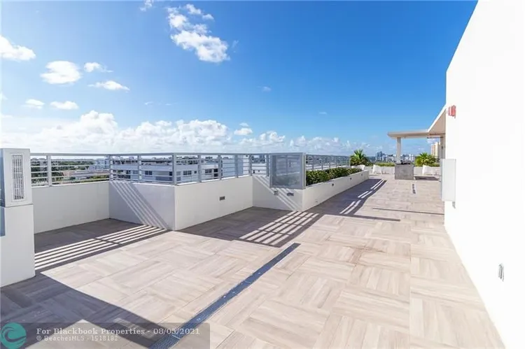 The Club at Bay Harbor #504 image #28