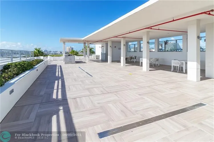 The Club at Bay Harbor #504 image #29