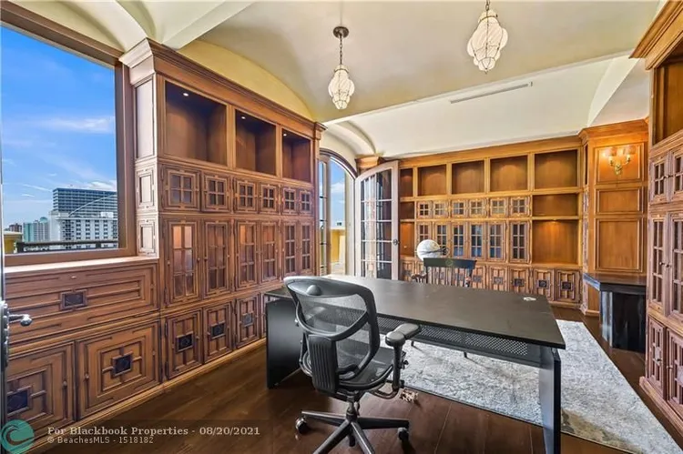 Alhambra Place #1401 image #16