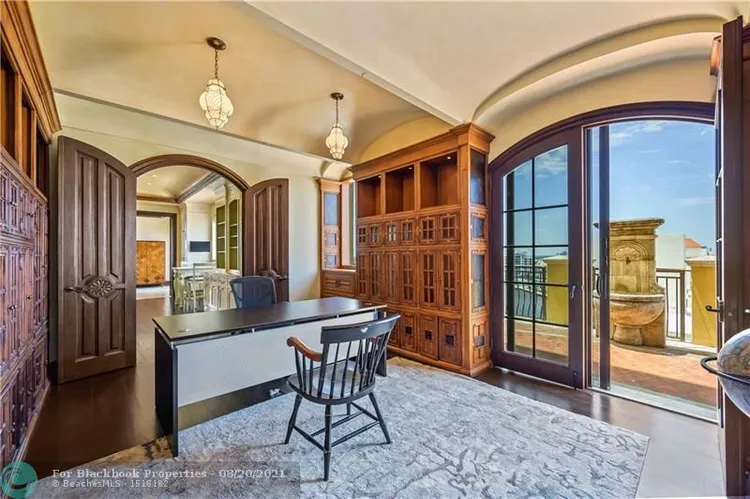 Alhambra Place #1401 image #17