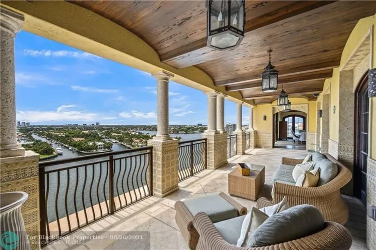 Alhambra Place #1401 image #22