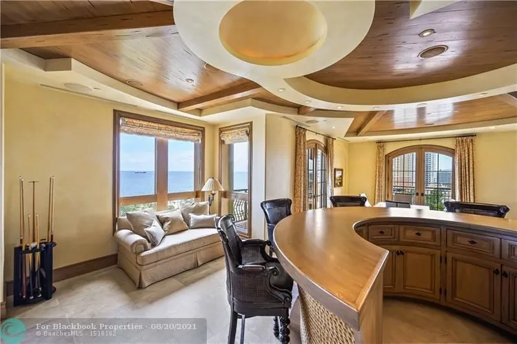 Alhambra Place #1401 image #32