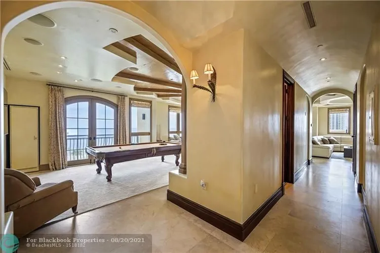 Alhambra Place #1401 image #35