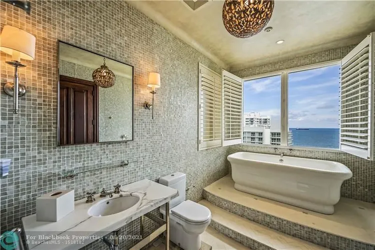 Alhambra Place #1401 image #41