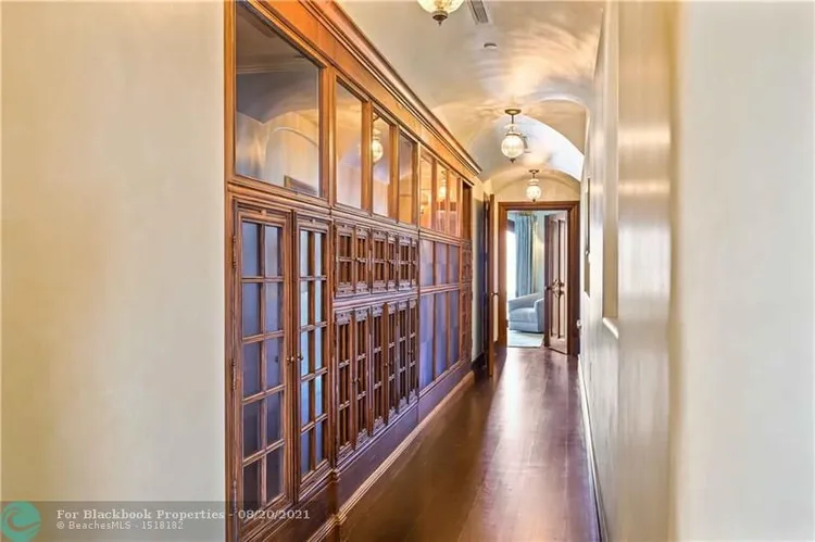 Alhambra Place #1401 image #49