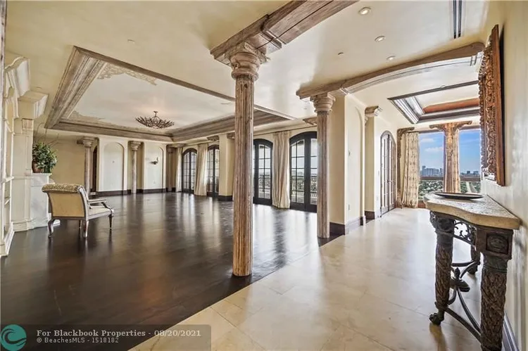 Alhambra Place #1401 image #8