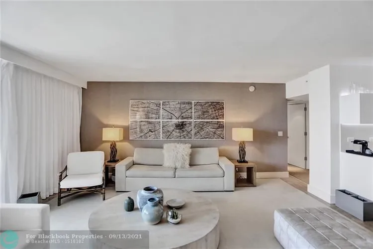 1 Hotel & Homes #1422 image #14