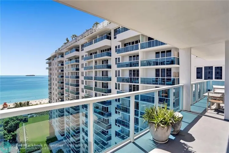 1 Hotel & Homes #1422 image #33