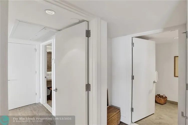 1 Hotel & Homes #1422 image #36