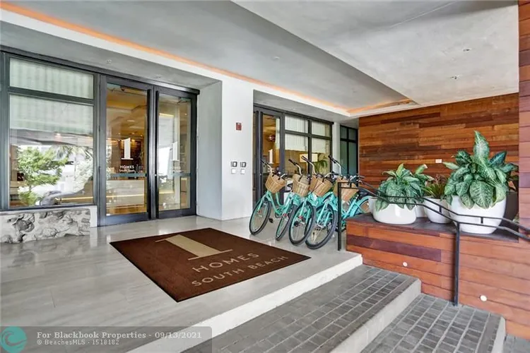 1 Hotel & Homes #1422 image #41