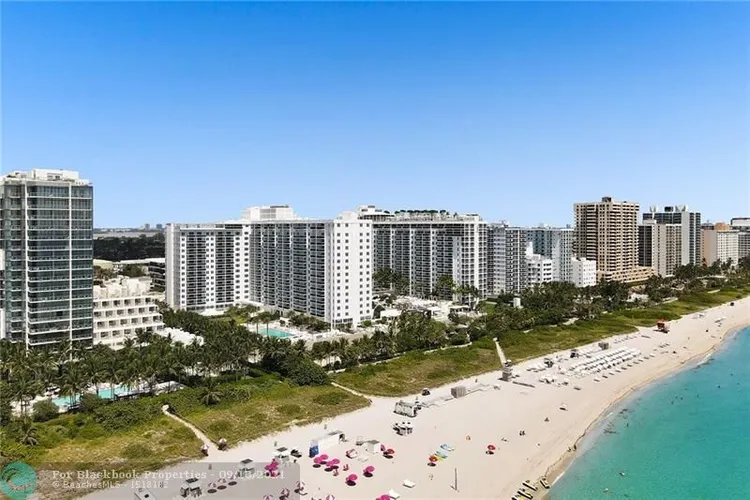 1 Hotel & Homes #1422 image #52