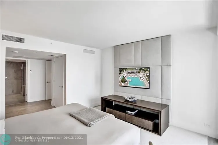 1 Hotel & Homes #1422 image #63