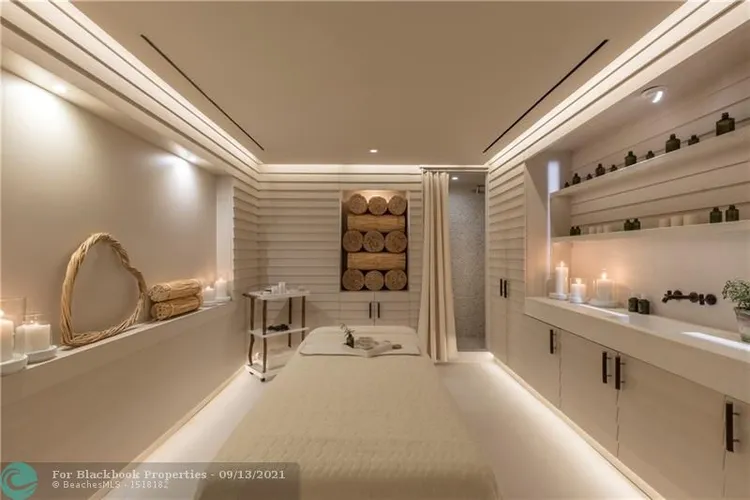 1 Hotel & Homes #1422 image #71