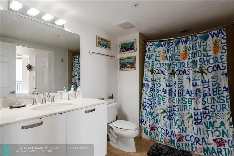 The Vue #1606 image #15