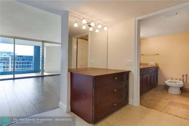 Imperial at Brickell #2307 image #11