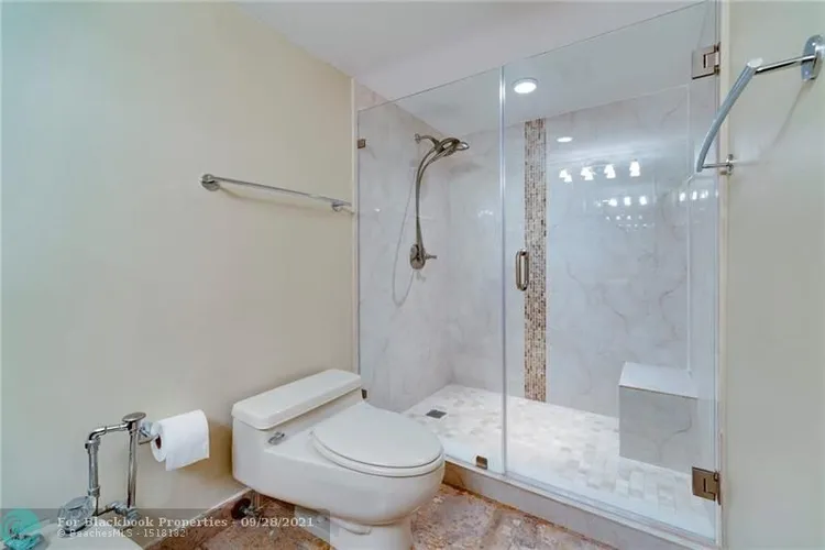 Imperial at Brickell #2307 image #13