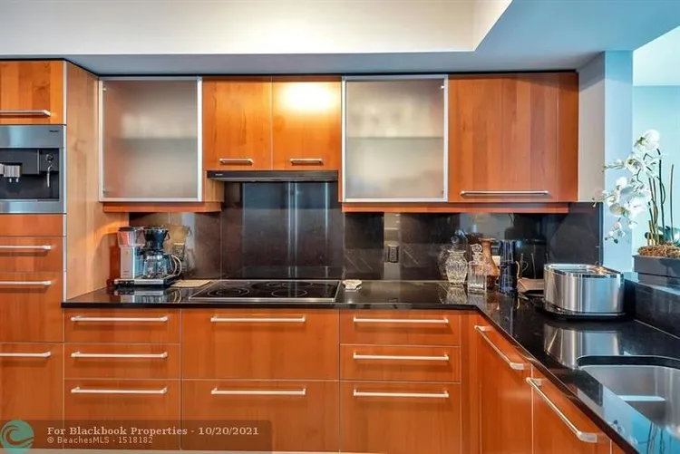 Jade Brickell #2909 image #14