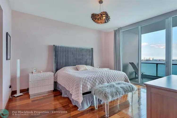 Jade Brickell #2909 image #29