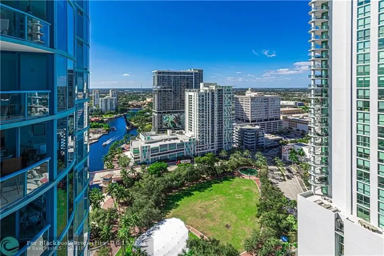 Las Olas River House #2804 image #14