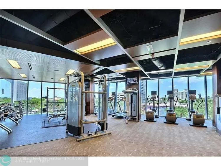 Las Olas River House #2804 image #32