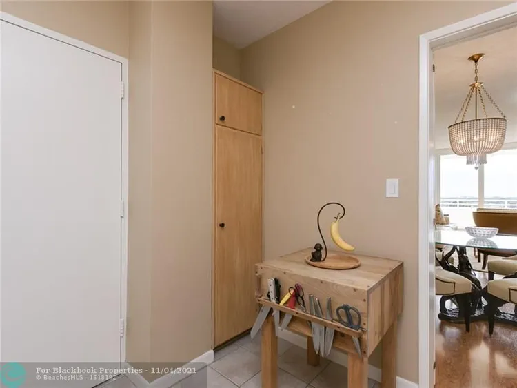 Sunrise Tower #9G image #22