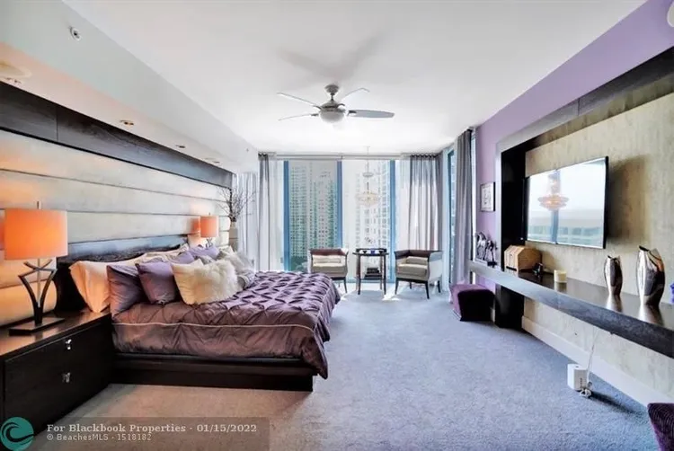 Las Olas River House #2205 image #9