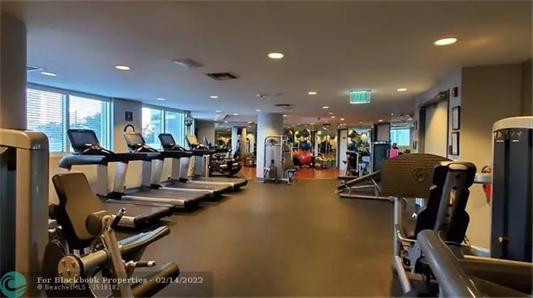 L'Hermitage South Tower #1010 image #47