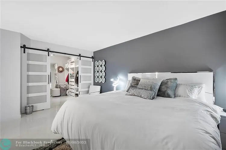 200 Leslie Condo #1030 image #23