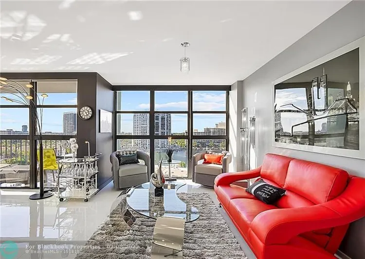 200 Leslie Condo #1030 image #7